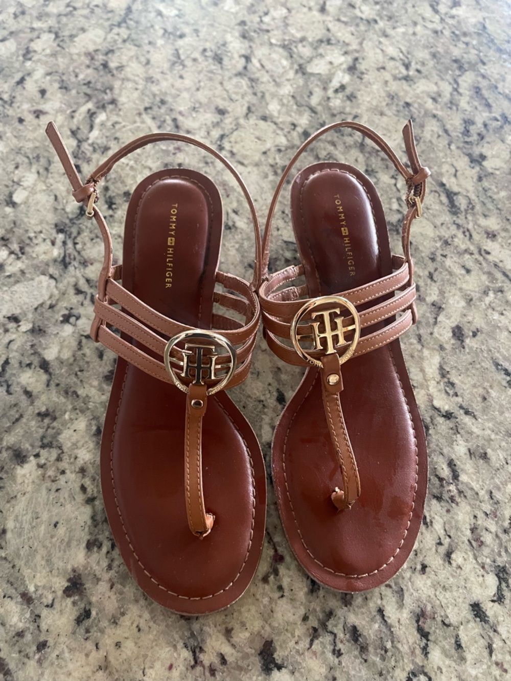 Tommy Hilfiger Brown Leather T-Strap Sandals with Gold Logo 8